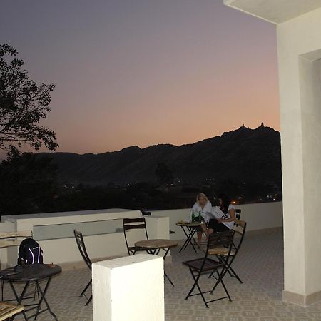 Hotel Amer View Jaipur Bagian luar foto